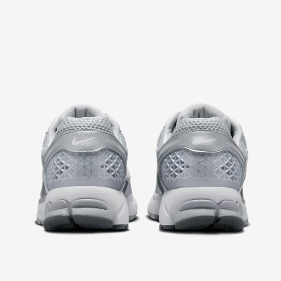 Nike Zoom Vomero 5 Men's Running Training Gym Athletic Shoes Wolf Grey - Picture 7 of 14